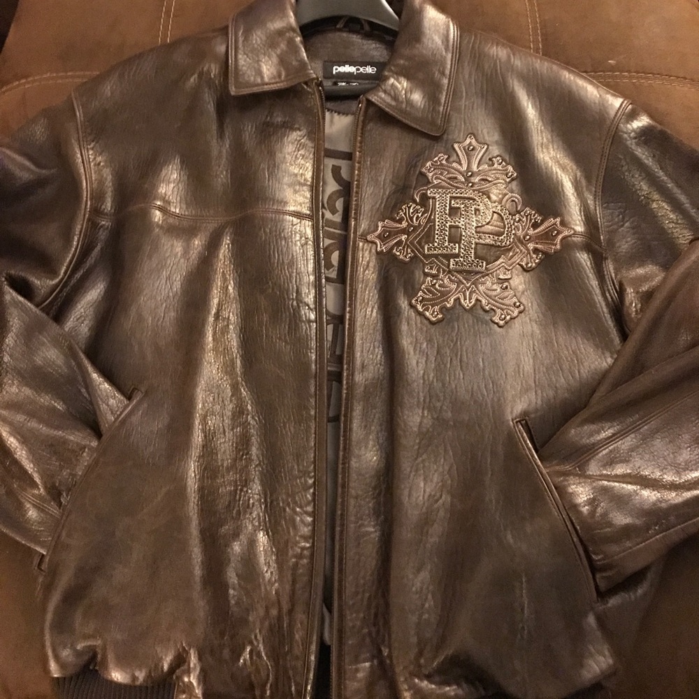 COPY - 1 Brown Leather Pelle Pelle Jacket Great Condition.!!